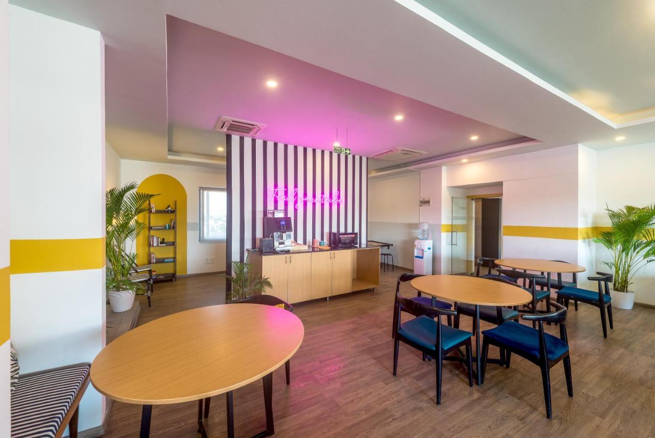 Olive Hotel Indiranagar By Embassy Group Bangalore Exterior foto